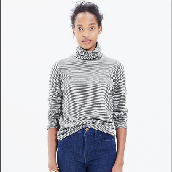 Madewell Slim Turtleneck Top in Stripe M - Picture 1 of 6